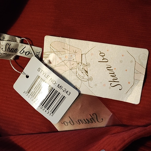 Women's jacket - Picture 2 of 2